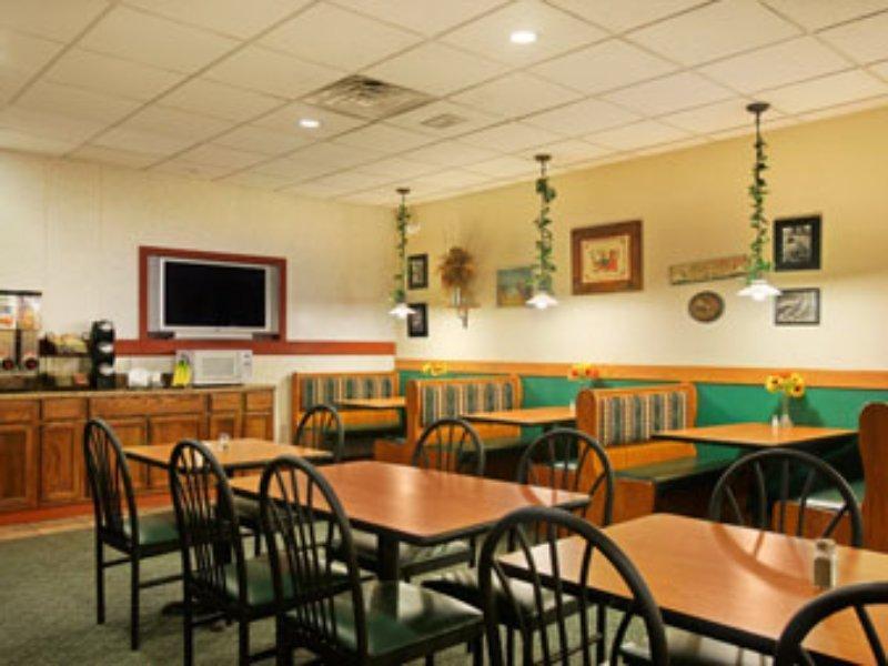Days Inn Port Jervis Restaurant photo
